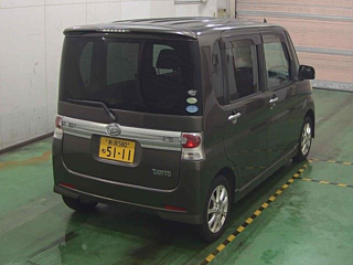 DAIHATSU TANTO 2011