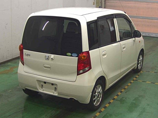 HONDA LIFE 2010