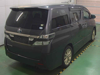 TOYOTA VELLFIRE 2009