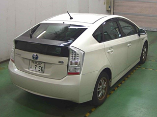 TOYOTA PRIUS 2011