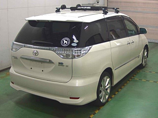 TOYOTA ESTIMA HYBRID 2010