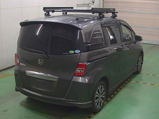 HONDA FREED 2015
