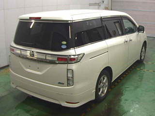 NISSAN ELGRAND 2012