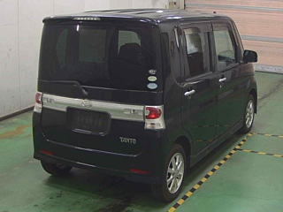 DAIHATSU TANTO 2008