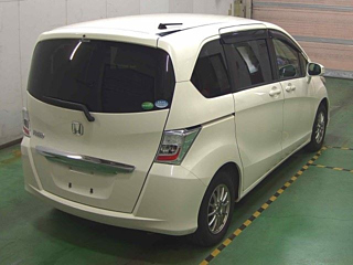 HONDA FREED 2012