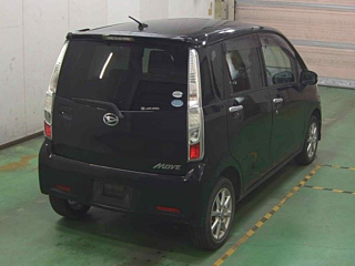 DAIHATSU MOVE 2011