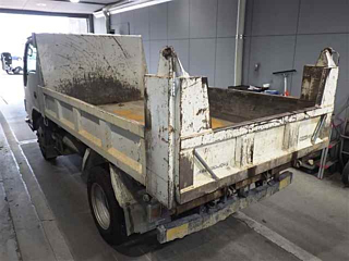 ISUZU ELF 2009