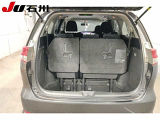 TOYOTA ESTIMA 2010