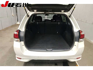 TOYOTA COROLLA FIELDER 2018