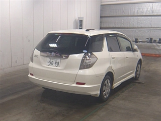 HONDA FIT SHUTTLE 2013
