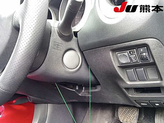NISSAN JUKE 2010