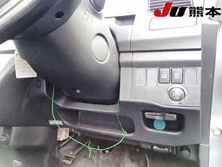 DAIHATSU MOVE 2012