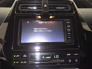 TOYOTA PRIUS 2018