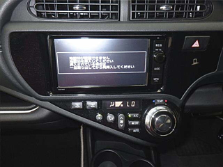 TOYOTA AQUA 2016