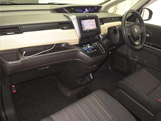 HONDA FREED 2018