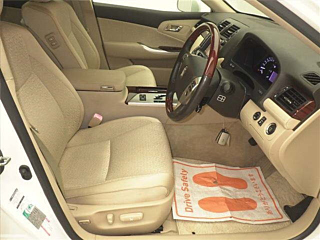 TOYOTA CROWN 2011