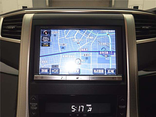 TOYOTA ALPHARD 2013