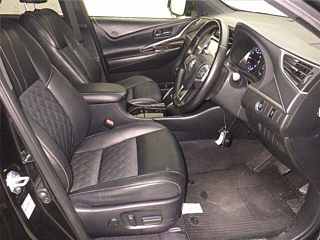 TOYOTA HARRIER 2017