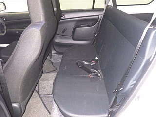 TOYOTA PROBOX 2017