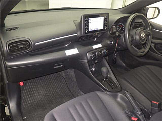 TOYOTA YARIS 2021