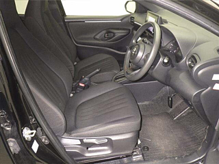 TOYOTA YARIS 2021