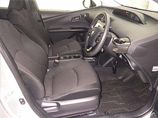 TOYOTA PRIUS 2020