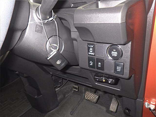 DAIHATSU WAKE 2015