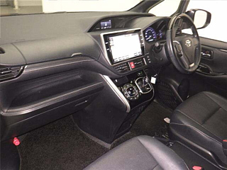 TOYOTA ESQUIRE 2018