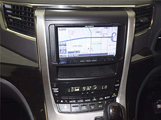 TOYOTA VELLFIRE 2012