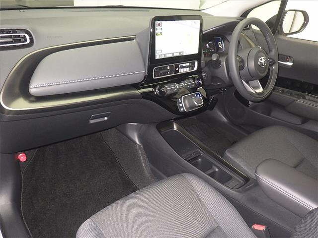 TOYOTA AQUA 2025