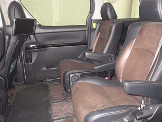 TOYOTA ALPHARD 2015