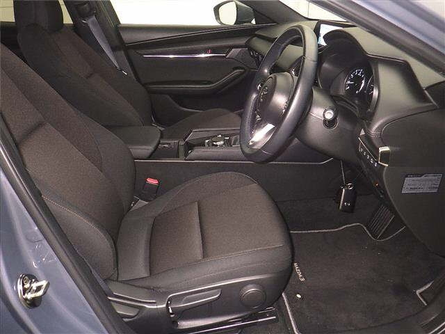 MAZDA MAZDA3 2022