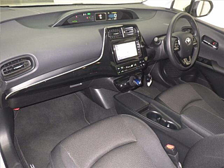 TOYOTA PRIUS 2022