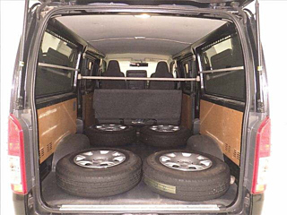TOYOTA HIACE VAN 2014