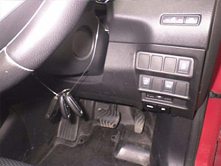 NISSAN X-TRAIL 2014