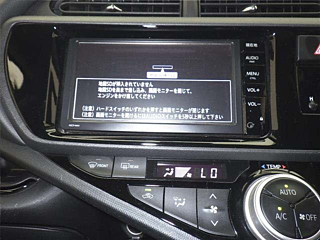 TOYOTA AQUA 2016