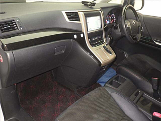 TOYOTA VELLFIRE 2014