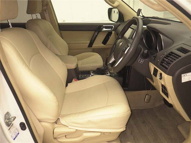 TOYOTA LAND CRUISER PRADO 2014