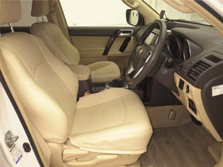 TOYOTA LAND CRUISER PRADO 2014