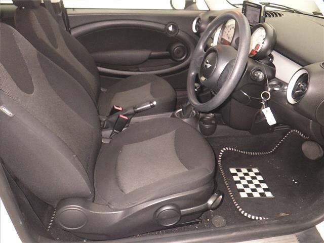 BMW MINI 2012