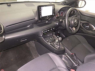 TOYOTA YARIS 2021