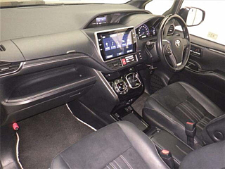 TOYOTA ESQUIRE 2019
