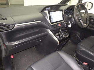 TOYOTA ESQUIRE 2016