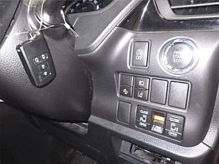 TOYOTA ESQUIRE 2016