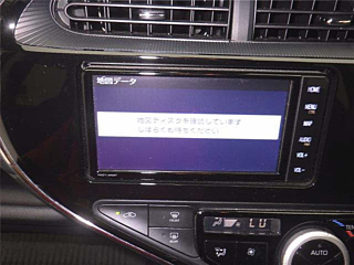 TOYOTA AQUA 2019