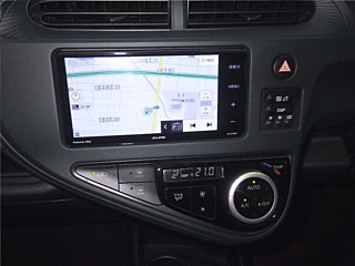 TOYOTA AQUA 2019