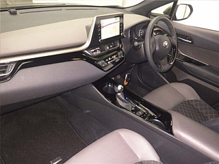 TOYOTA C-HR 2020