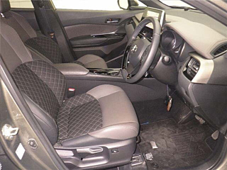 TOYOTA C-HR 2020
