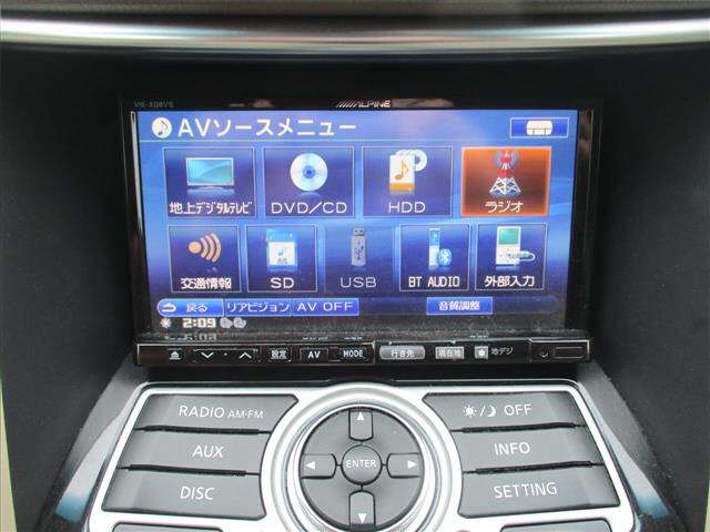 NISSAN INFINITI 2012