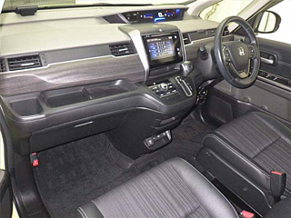 HONDA FREED 2016